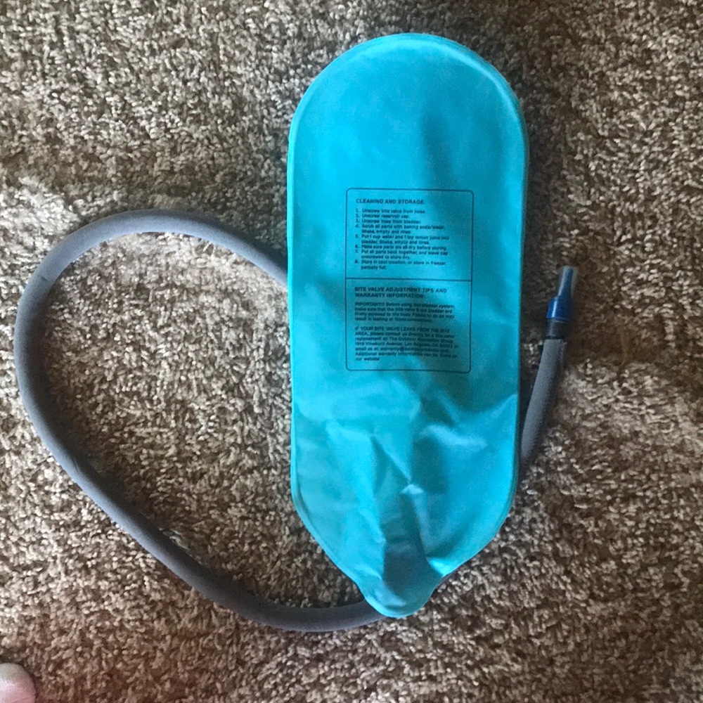 Hydration backpack - Picture 4 of 8